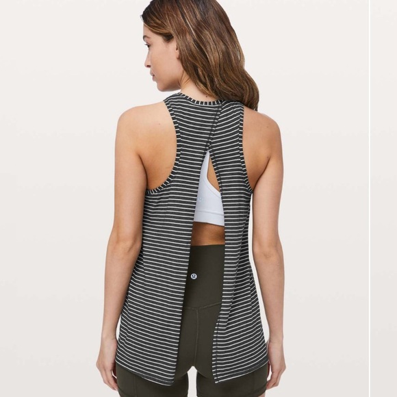 Lululemon All Tied Up Tank Modern Stripe Heathered Black White Size 6 - Picture 2 of 12